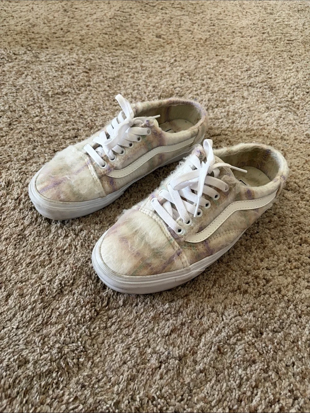 Vans Old Skool Plaid Fur Sneaker